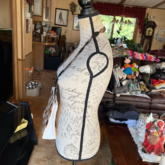 Vintage Mad Bags sea shell 🐚 and mother of pearl sewn squares shoulder purse. - Picture 4 of 17